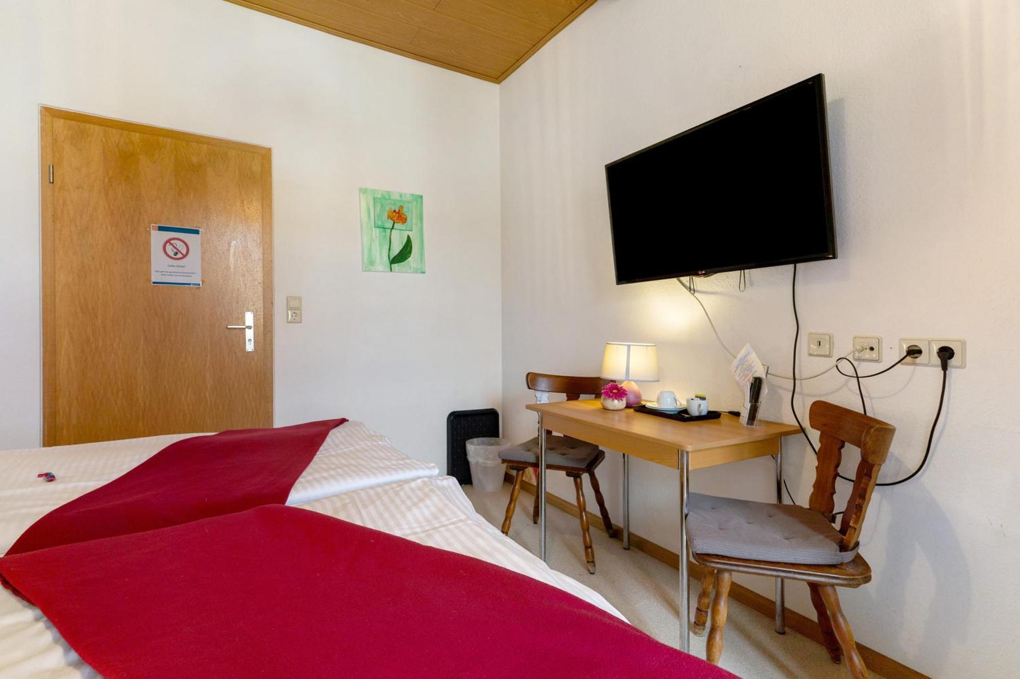 Gasthaus Zum Schwanen Oberkirch  Bagian luar foto