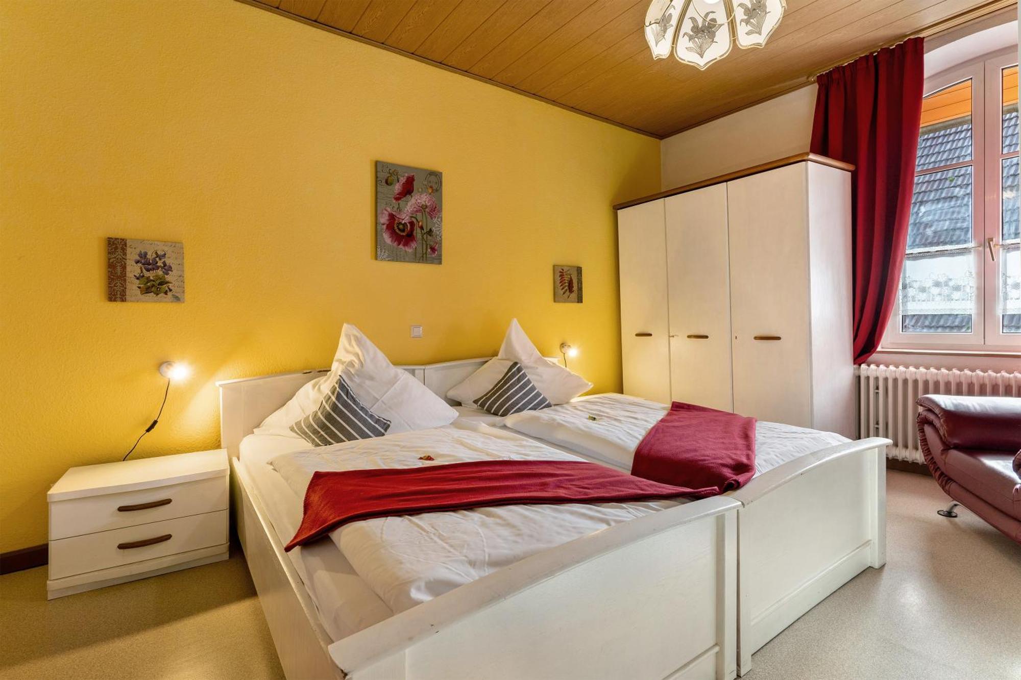 Gasthaus Zum Schwanen Oberkirch  Bagian luar foto